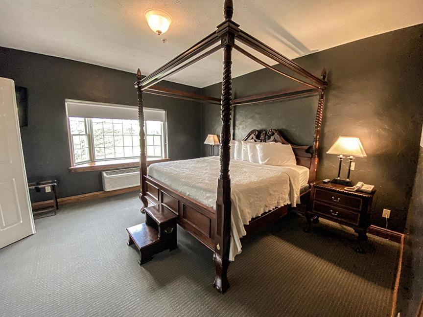 Inn At Amish Door Wilmot Esterno foto